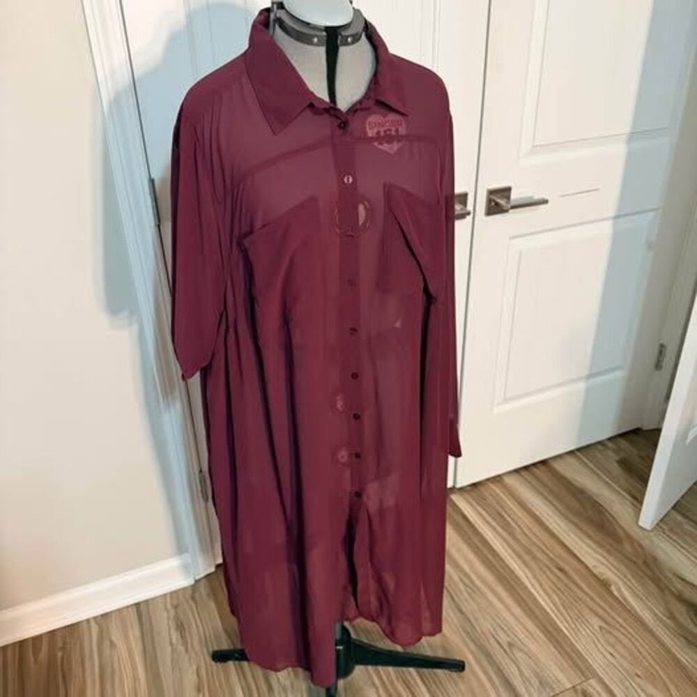 Torrid Sheer Chiffon Tunic, 4X, Burgundy Wine, 29” p‑p, 40” length, NWT, C7449
